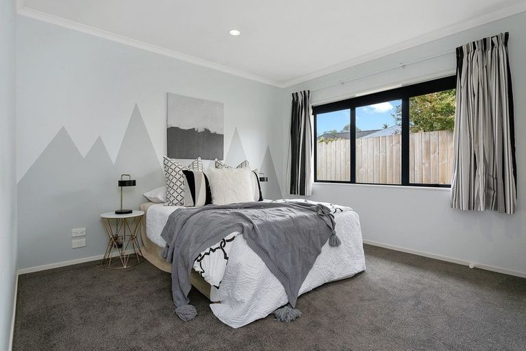 Photo of property in 4 Chesterton Drive, Leamington, Cambridge, 3432