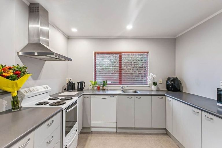 Photo of property in 11b O'halloran Road, Howick, Auckland, 2014