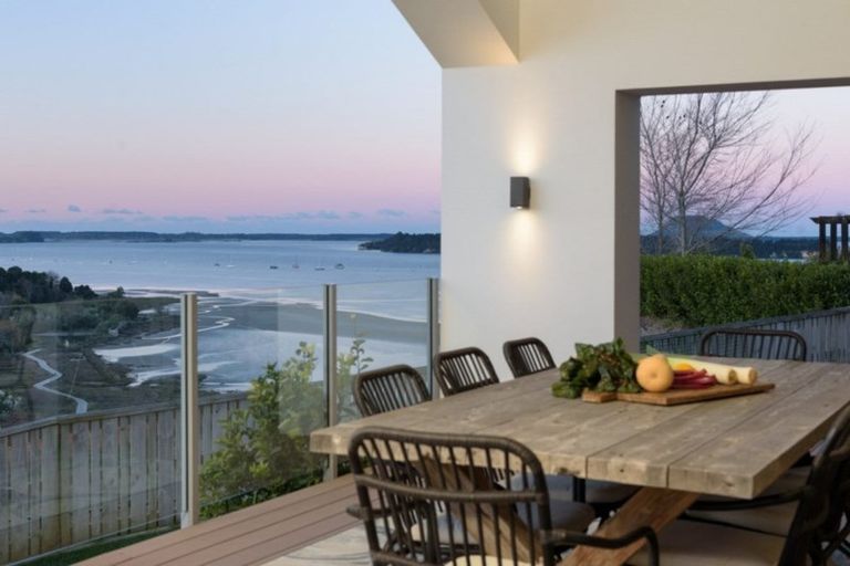 Photo of property in 44 Holyoake Terrace, Omokoroa, 3114