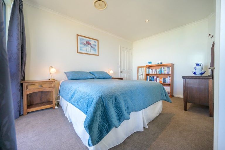 Photo of property in 7 Mana Heights, Marybank, Nelson, 7010