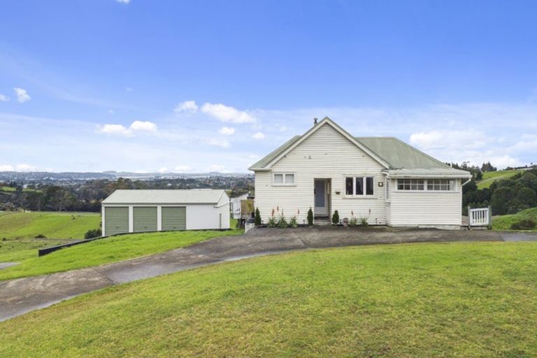 Photo of property in 733b Ridge Road, Riverhead, 0793