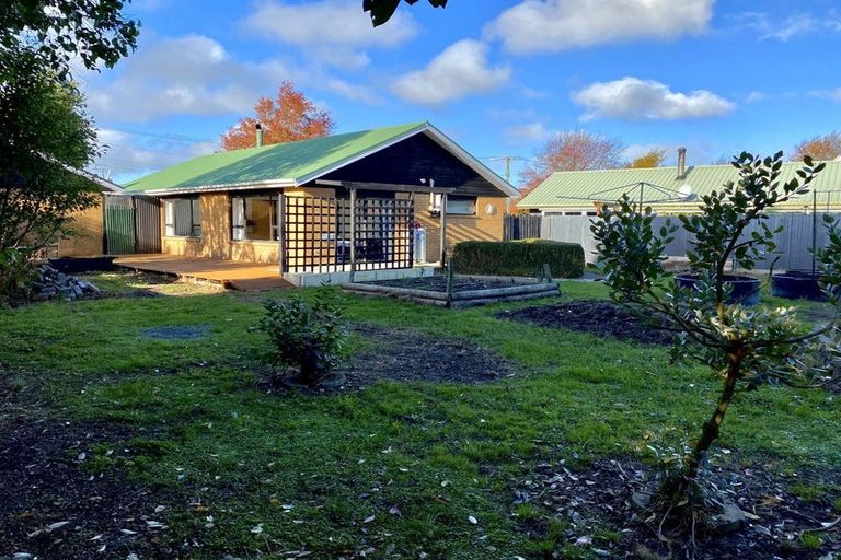 Photo of property in 4 Bridge Street, Southbridge, 7602