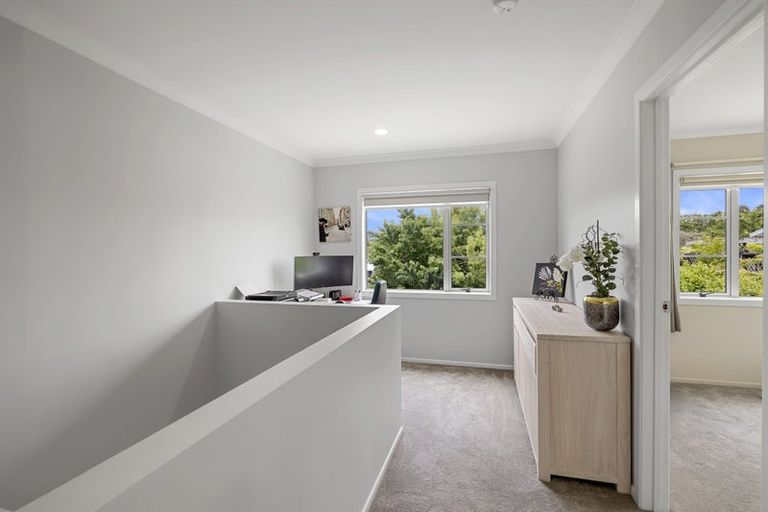 Photo of property in 250a Courtenay Street, Strandon, New Plymouth, 4312