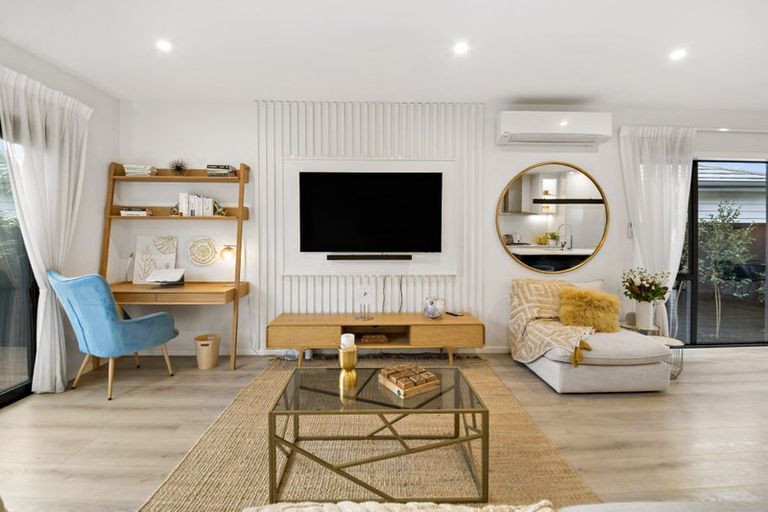 Photo of property in 5 Waipana Street, Hobsonville, Auckland, 0618