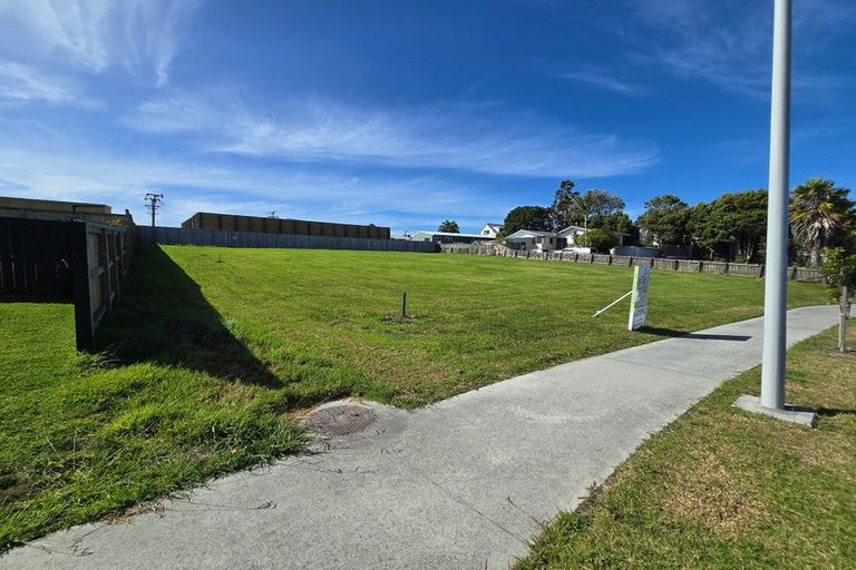 Photo of property in 22 Brigitte View, Snells Beach, 0920