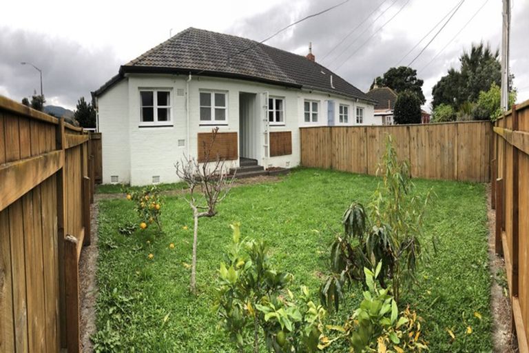 Photo of property in 1/27 Athlone Crescent, Avalon, Lower Hutt, 5011