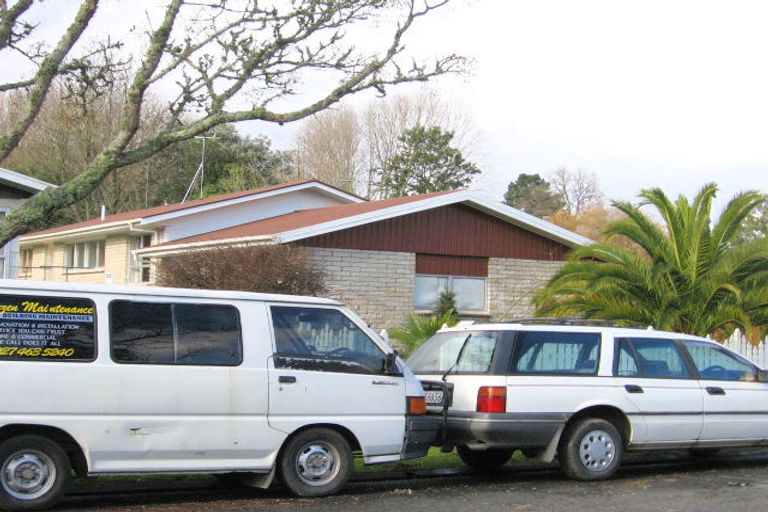 Photo of property in 49 Exeter Street, Glenview, Hamilton, 3206