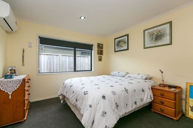 Photo of property in 1 Rawiri Drive, Bell Block, New Plymouth, 4312