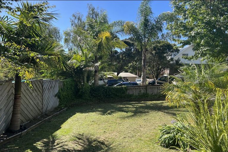 Photo of property in 23 Gibbs Crescent, Red Hill, Papakura, 2110