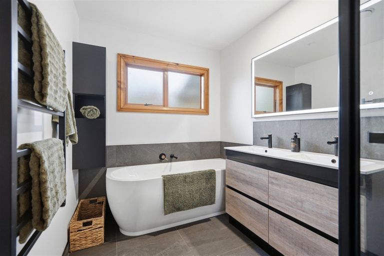 Photo of property in 5 Courtney Street, Motueka, 7120