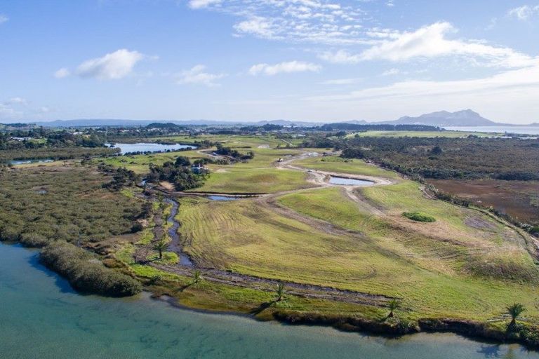 Photo of property in 26 Peter Snell Road, Ruakaka, 0116