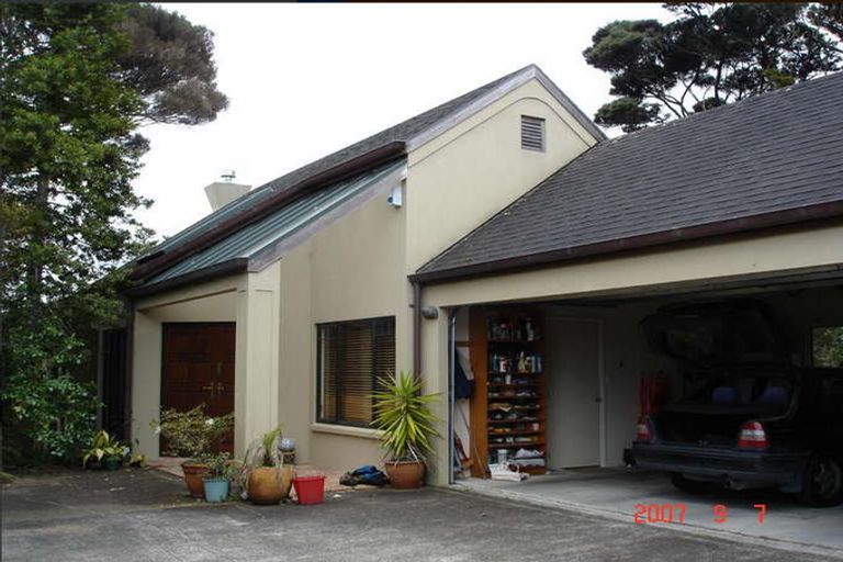 Photo of property in 41c Seaview Avenue, Northcote, Auckland, 0627