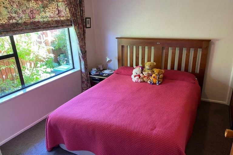 Photo of property in 1/23b Juniper Place, Burnside, Christchurch, 8053