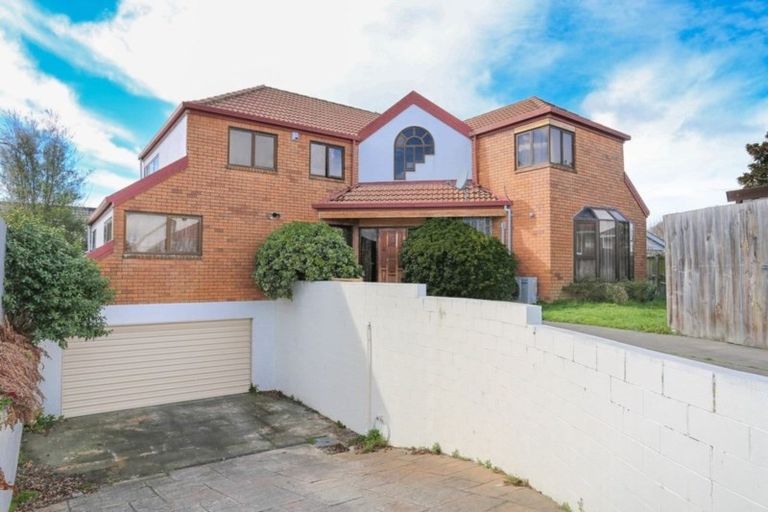 Photo of property in 8a Craven Street, Sockburn, Christchurch, 8042