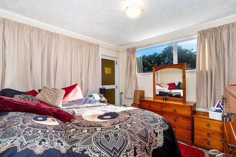 Photo of property in 67 Arawhata Street, Ranui, Porirua, 5024