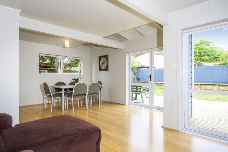 Photo of property in 3/32a Clayburn Road, Glen Eden, Auckland, 0602