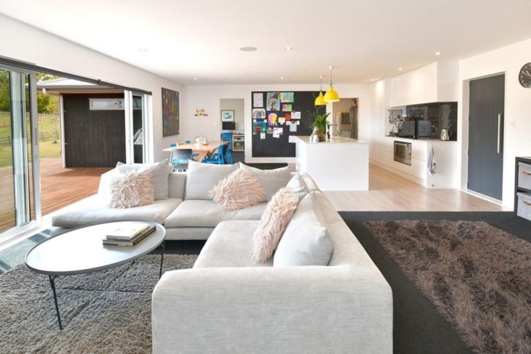 Photo of property in 173 Top Road, Dairy Flat, Albany, 0792