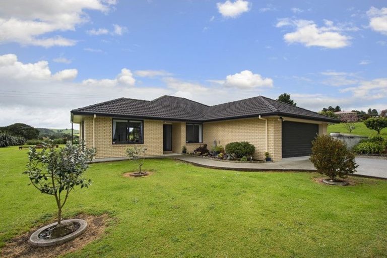 Photo of property in 1464 Pipiwai Road, Ruatangata West, Whangarei, 0176