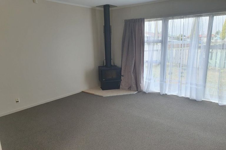 Photo of property in 27 Liverpool Crescent, Flaxmere, Hastings, 4120