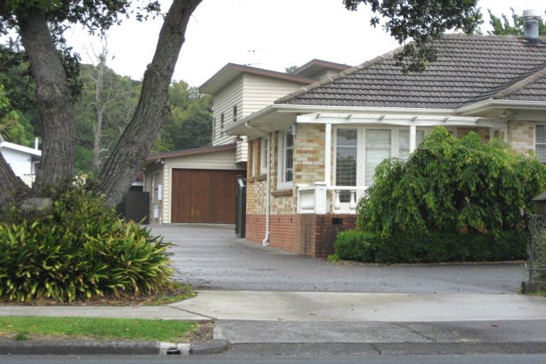 Photo of property in 8 Tatariki Street, Rosehill, Papakura, 2113