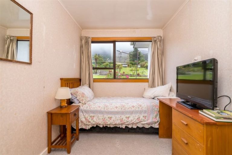 Photo of property in 13 Monowai Road, Ravensbourne, Dunedin, 9022