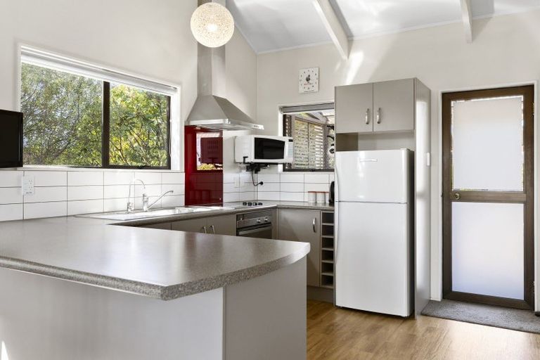 Photo of property in 5 Kempton Place, Richmond Heights, Taupo, 3330