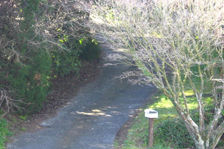 Photo of property in 55 Maratahu Street, Westown, New Plymouth, 4310