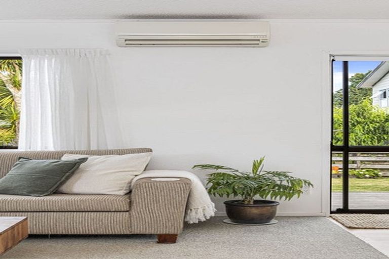 Photo of property in 47 Ladies Mile, Manly, Whangaparaoa, 0930