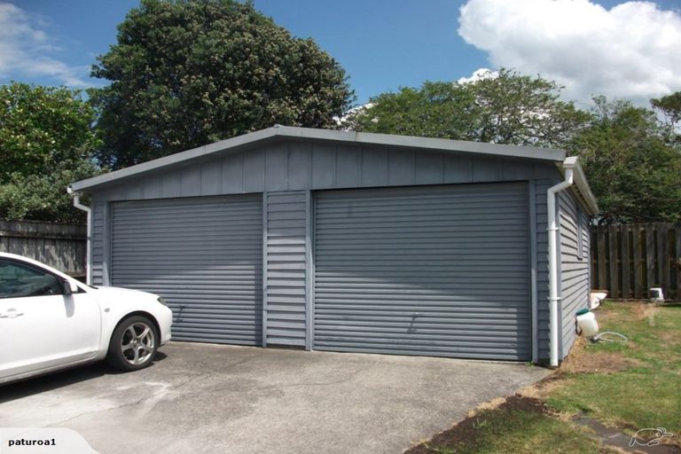 Photo of property in 13 Hill Crescent, New Lynn, Auckland, 0600