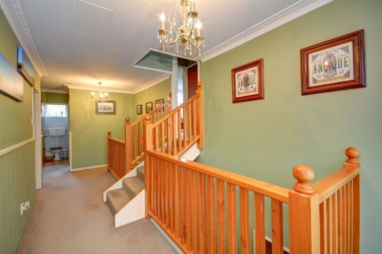 Photo of property in 12 Kinmont Crescent, Kinmont Park, Mosgiel, 9024