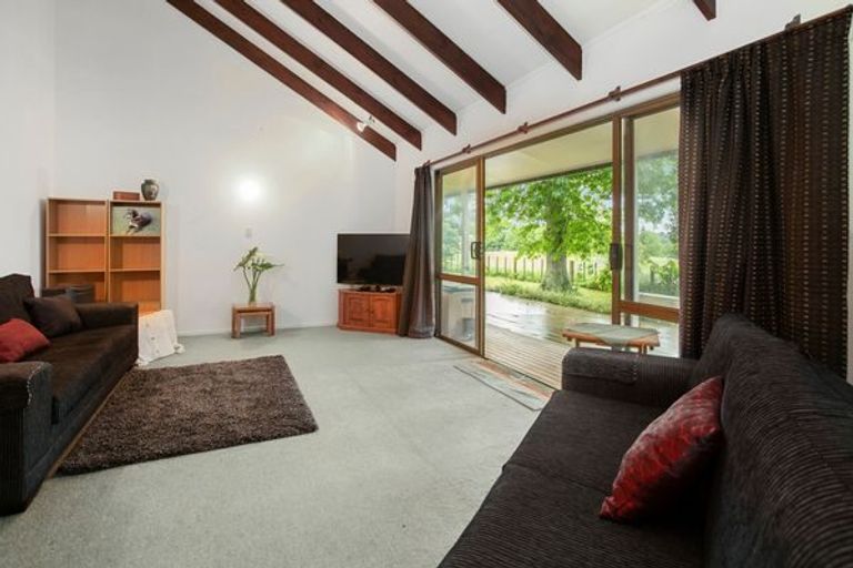 Photo of property in 60 Dale Road, Ramarama, Drury, 2579