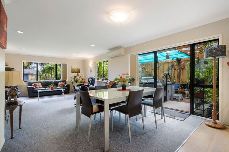 Photo of property in 8 Bransley Grove, Katikati, 3129