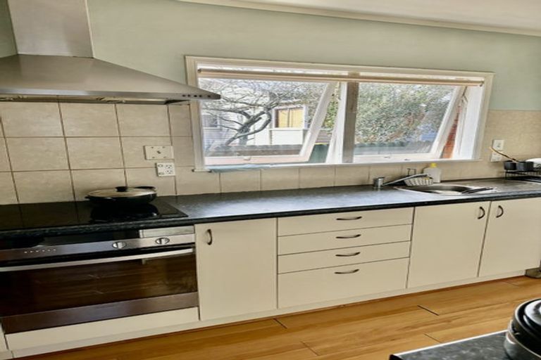 Photo of property in 2/10 Paton Avenue, Papatoetoe, Auckland, 2025