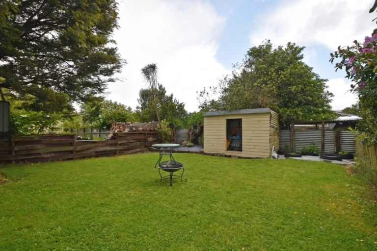 Photo of property in 11 Queen Street, Otautau, 9610