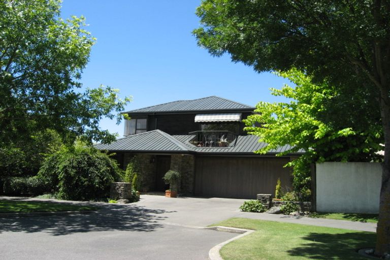 Photo of property in 2 Buscot Gate, Avonhead, Christchurch, 8042