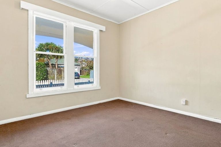 Photo of property in 11 Coburn Avenue, North East Valley, Dunedin, 9010