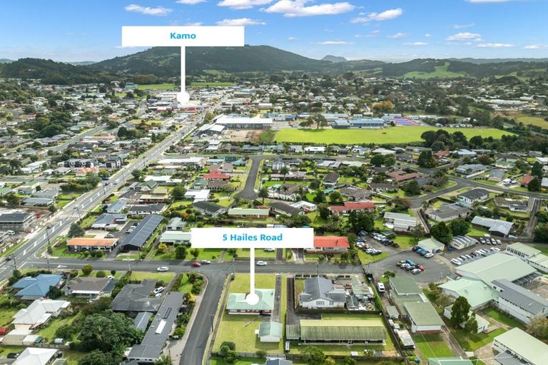Photo of property in 5 Hailes Road, Whenuapai, Auckland, 0814