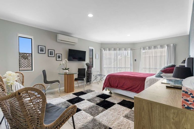 Photo of property in 26a Sunbrae Grove, Mount Maunganui, 3116