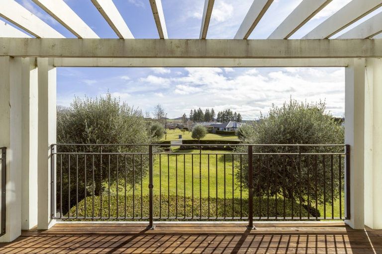 Photo of property in 47 Chateau Crescent, Rangatira Park, Taupo, 3330