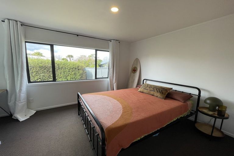 Photo of property in 32 Webb Place, Papamoa Beach, Papamoa, 3118