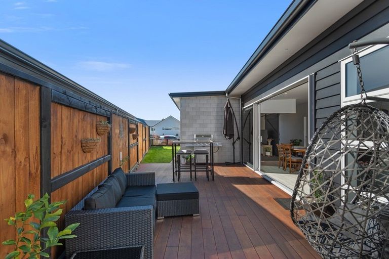Photo of property in 112 Penetaka Heights, Pyes Pa, Tauranga, 3112
