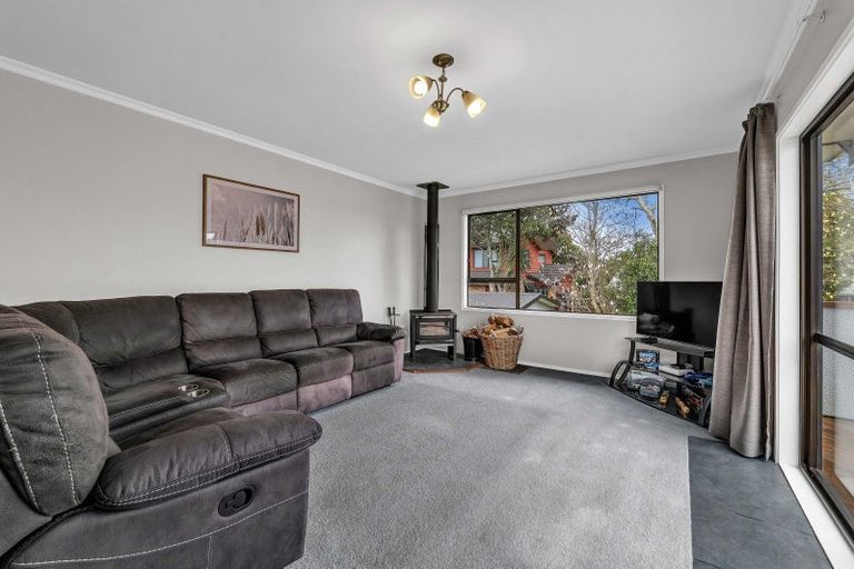 Photo of property in 45 Heta Road, Highlands Park, New Plymouth, 4312