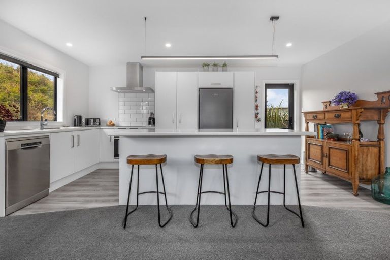 Photo of property in 7 Strathnaver Drive, Waikawa Beach, Manakau, 5573