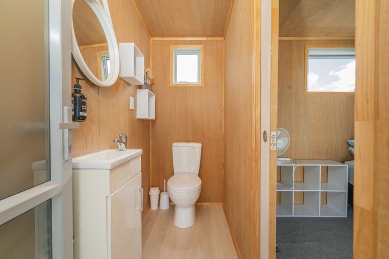 Photo of property in 23 Hawk Hill Crescent, Cooks Beach, Whitianga, 3591