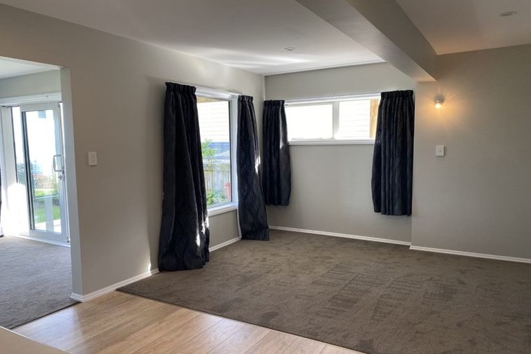 Photo of property in 83 Moana Road, Plimmerton, Porirua, 5026