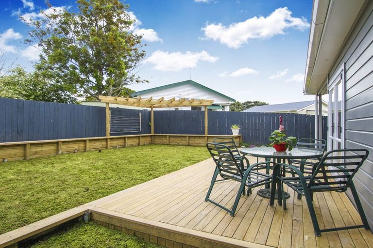 Photo of property in 3/32a Clayburn Road, Glen Eden, Auckland, 0602