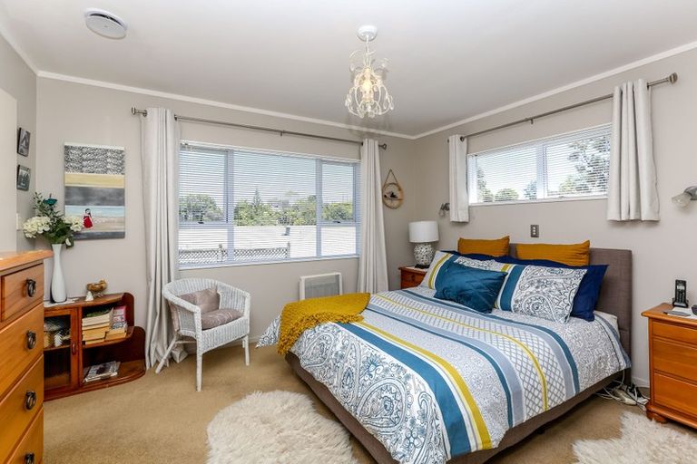 Photo of property in 11 Puketotara Street, Highlands Park, New Plymouth, 4312