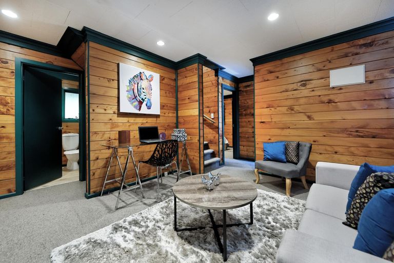 Photo of property in 40 Wood Bay Road, Titirangi, Auckland, 0604