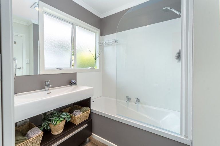 Photo of property in 100 East Street, Greytown, 5712