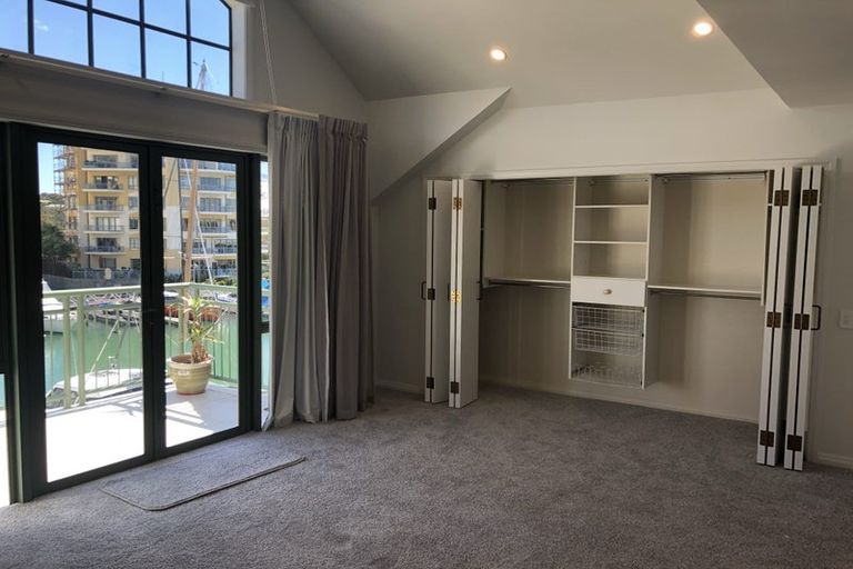 Photo of property in 132 Harbour Village Drive, Gulf Harbour, Whangaparaoa, 0930